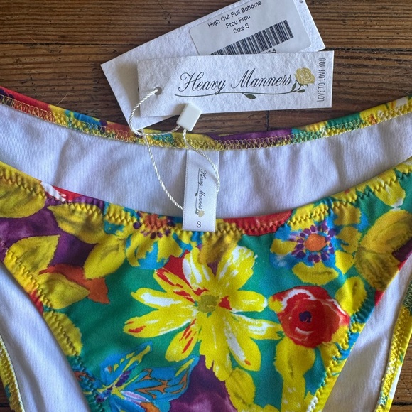 ‘FROU FROU’ FULL BOTTOM - Picture 4 of 11